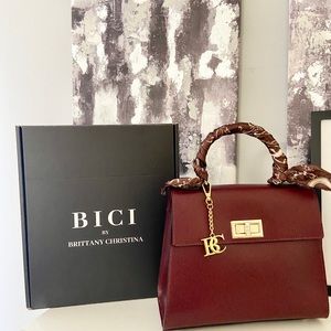 Italian leather handbags! Made in ITALY!!